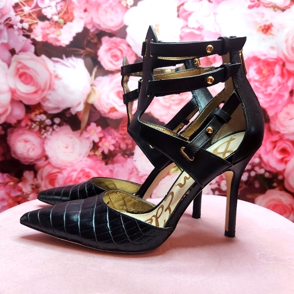 Sam Edelman Leather Heels Size 6 black/gold accents - Picture 3 of 8